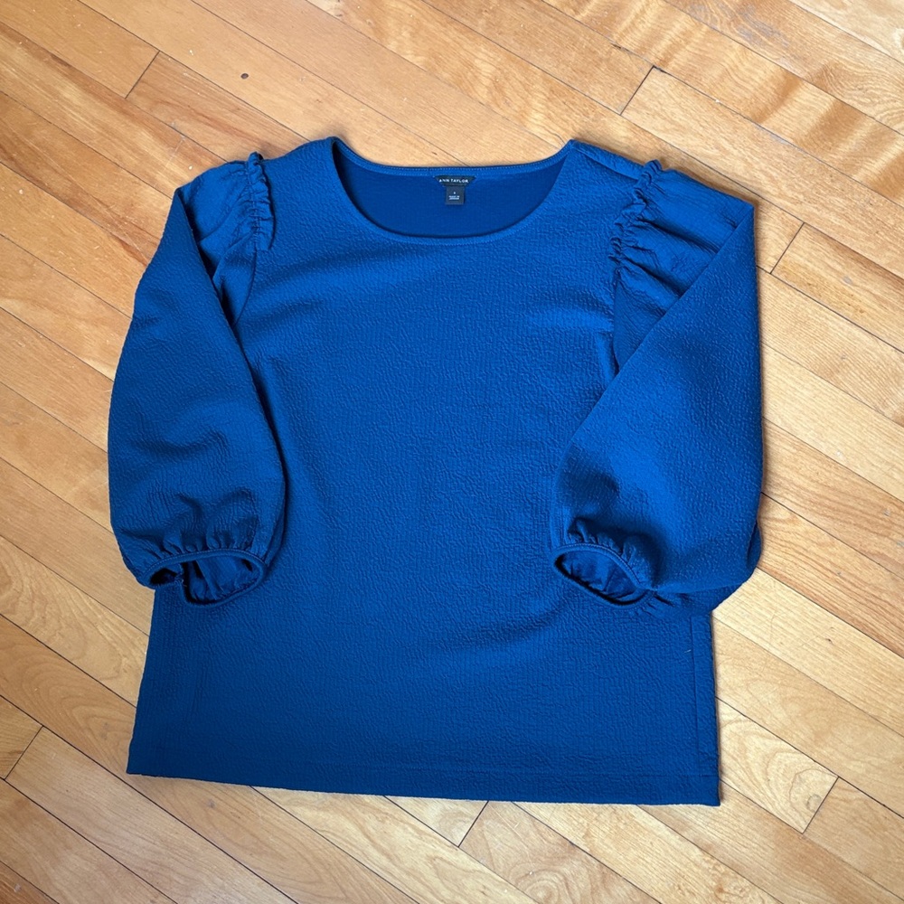 Ann Taylor Slate Blue Textured Top